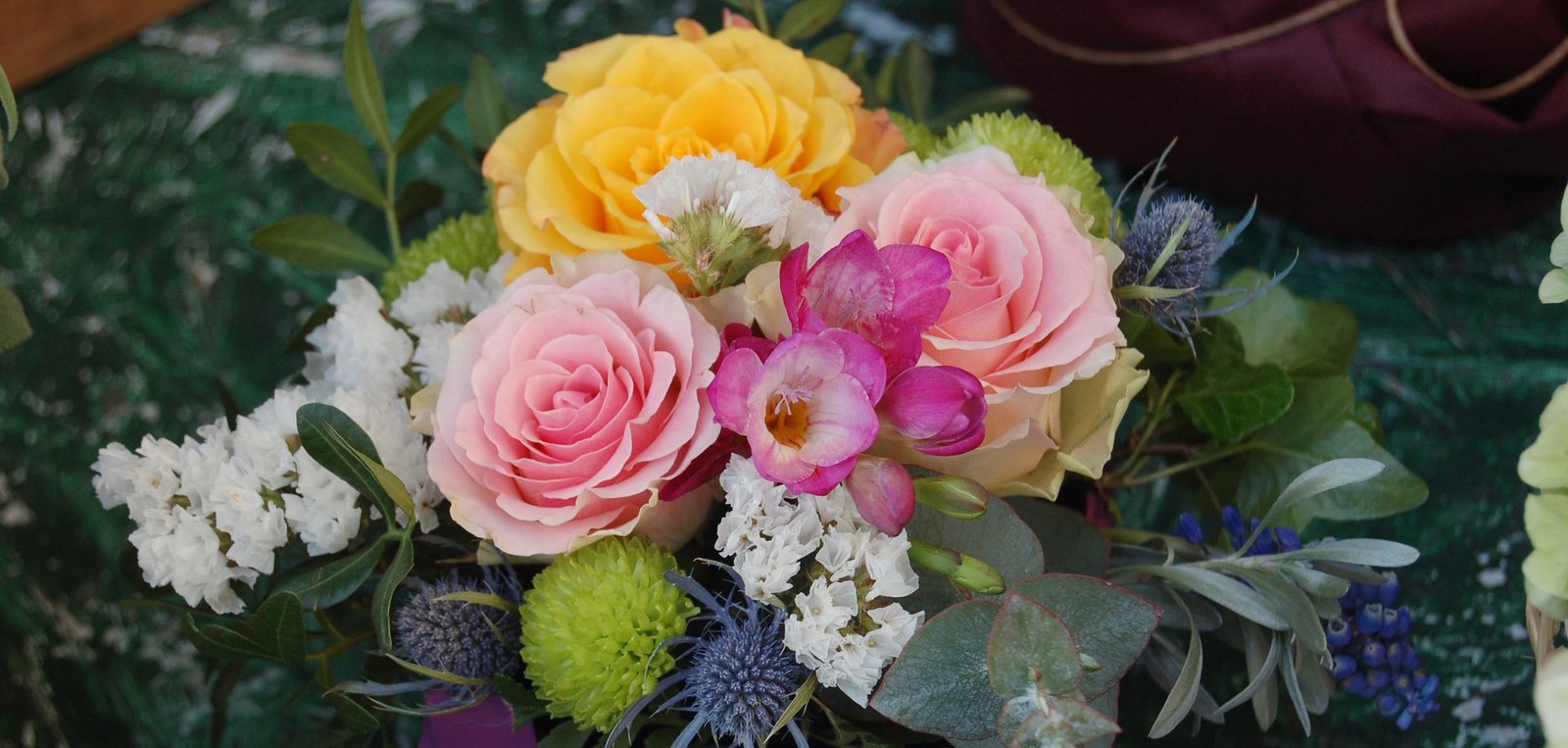 Suze za sahrane Groblje Lesce